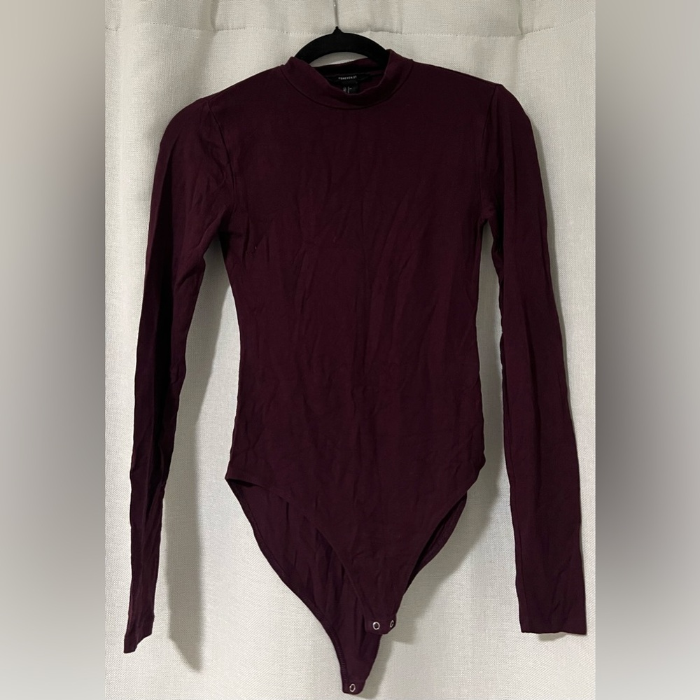 Forever 21 maroon bodysuit
